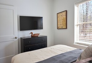 2 bedrooms