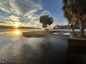 1 bedroom, desk, WiFi, bed sheets