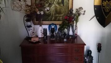Quarto, 1 quarto, sacada, vista para o jardim | Parte interna