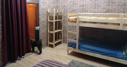 Room-global Guests - Bed in 6-bed Mixed