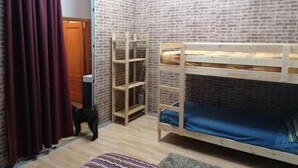 Kamer, 1 slaapkamer, terras, uitzicht op tuin | 1 slaapkamer