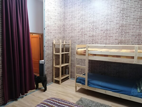 1 bedroom