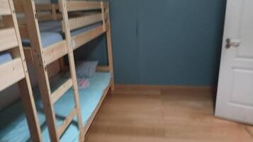 Shared Dormitory, 1 Bedroom, City View | 1 bedroom