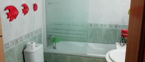 Shared Dormitory, 1 Bedroom, City View | Bathroom shower