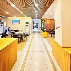 Hallway - Travelbee Airport Inn (Lapu-Lapu)