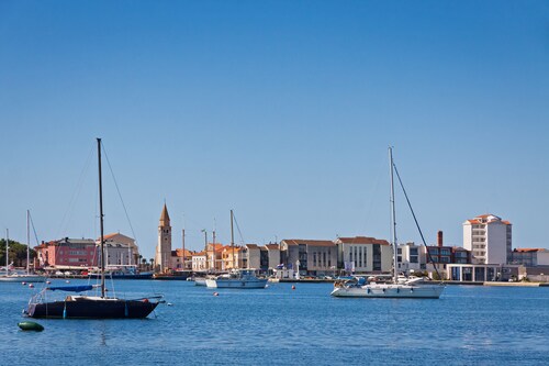 Apartment Ayni With Private Pool, Umag, Croatia