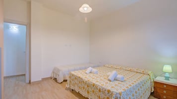 2 makuuhuonetta, ilmainen Wi-Fi, vuodevaatteet