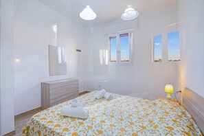 2 chambres, Wi-Fi gratuit, draps fournis