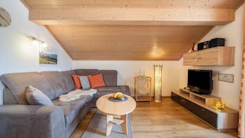 Télévision, table de tennis de table