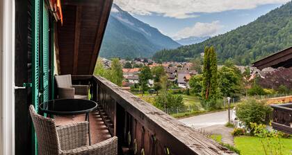 Ferienwohnung 'Haus Latschenhang 4 Ederkanzel' mit Bergblick, Balkon und WLAN