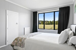 3 Schlafzimmer, Bügeleisen/Bügelbrett, WLAN, Bettwäsche