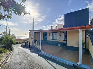 Exterior - Gomes House by Atlantic Holiday (Ponta do Sol)