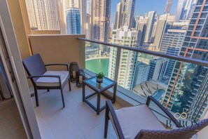 Living area - Luxury Studio Dubai Address Marina  (Dubai)