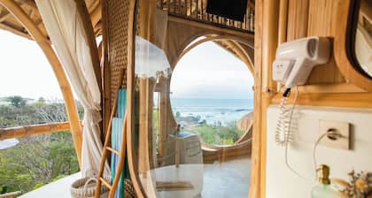 Camanta Penida - Adult Only