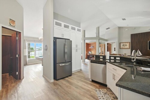 Birch Haven Retreat | Dog-Friendly Getaway with Pool Table, Minutes to the Beach