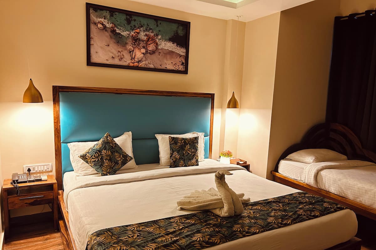 Deluxe Triple Room