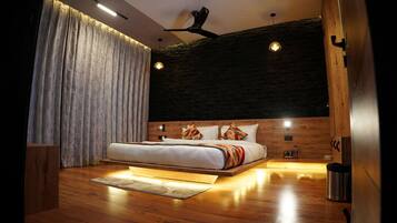 2 bedrooms, in-room safe, free WiFi