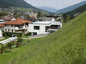 Esterni