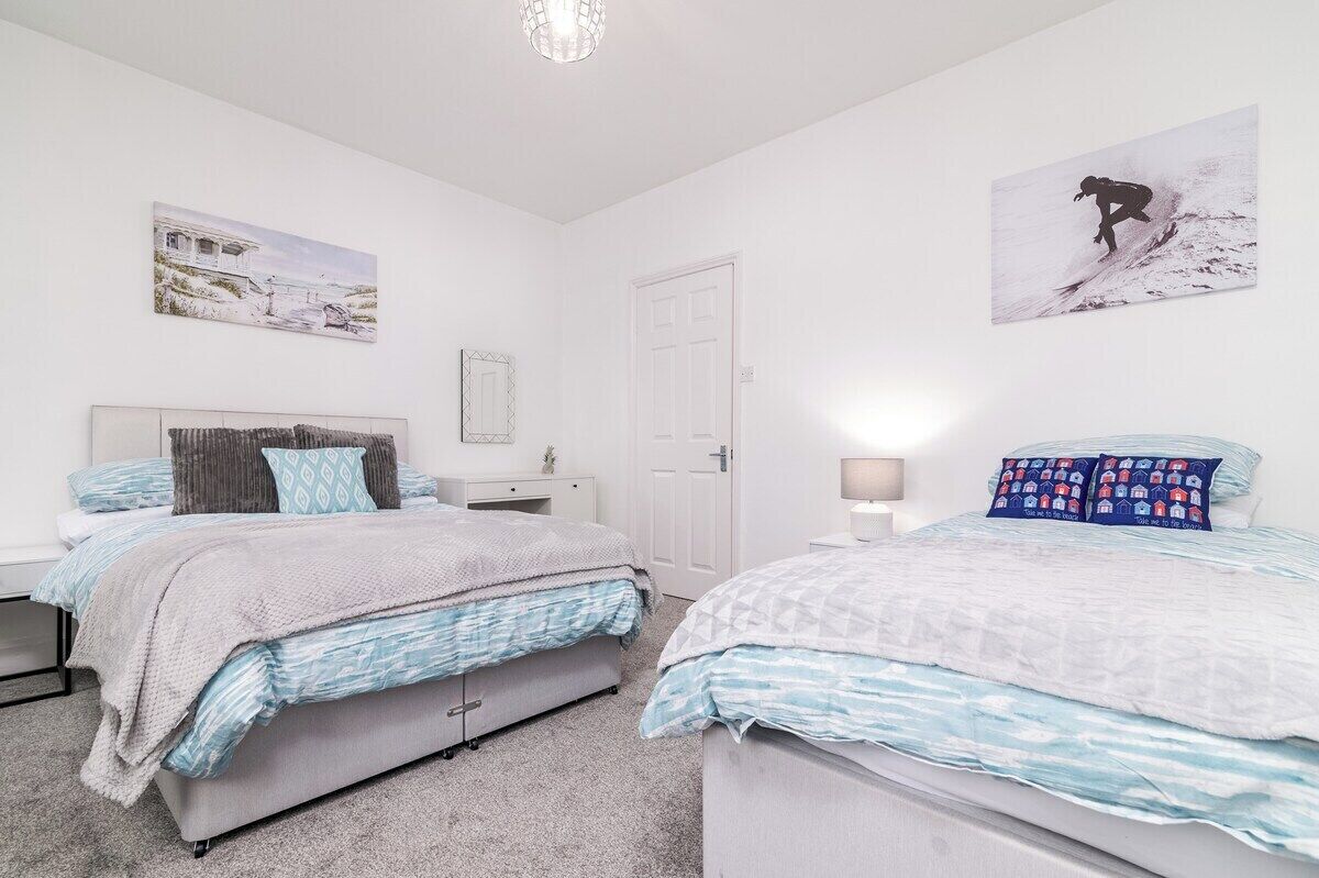 3 bedrooms, iron/ironing board, free WiFi