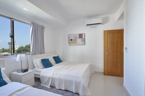 5 Schlafzimmer, Bügeleisen/Bügelbrett, WLAN, Bettwäsche