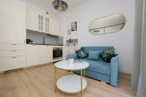 Living room - Apartment With Bath in Warsaw by Renters (Warsaw)