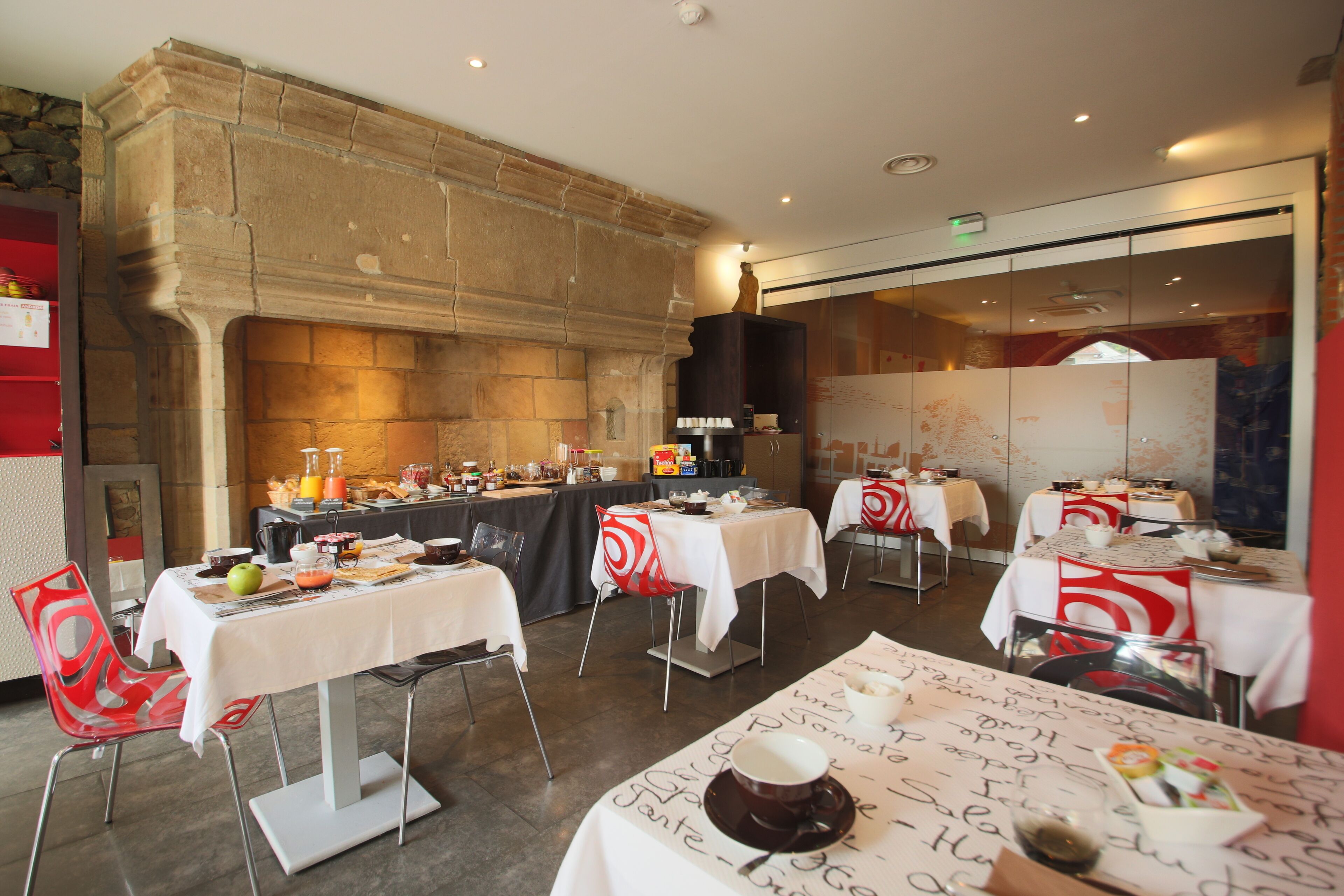 Daily buffet breakfast (EUR 14 per person)