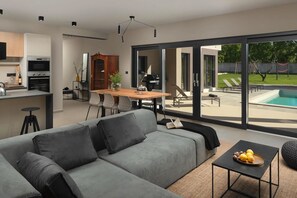 Smart-TV, Kamin