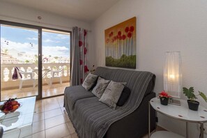 TV - Castle Harbour 6 (Los Cristianos)