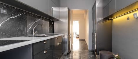Fridge, stovetop, coffee/tea maker, toaster