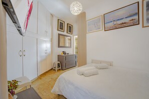 1 makuuhuone, silitysrauta/-lauta, Wi-Fi, vuodevaatteet