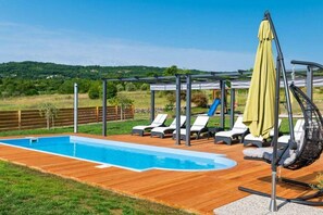 Pool - Cosy apartment in Potpican (Potpican)