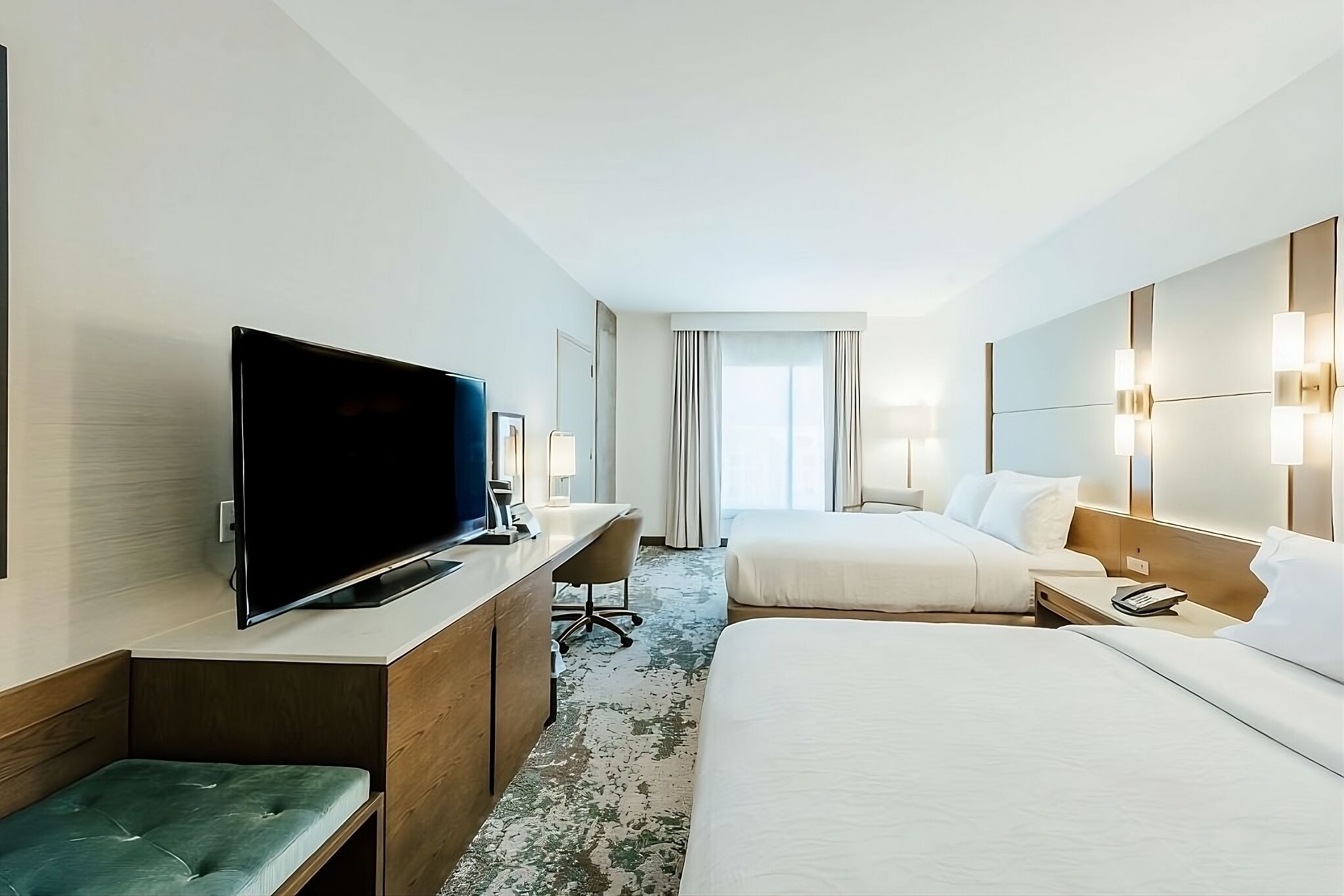 Denver Adventures Start Here! Indoor Swimming Pool, Pet-friendly Property!