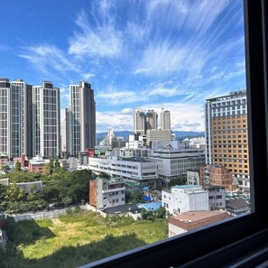 施設の正面