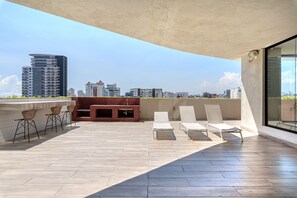 Outdoor dining - Two Harmony Condos in the Same Building with Pool (Santo Domingo)