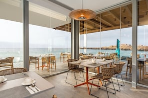 Brunch served, ocean views