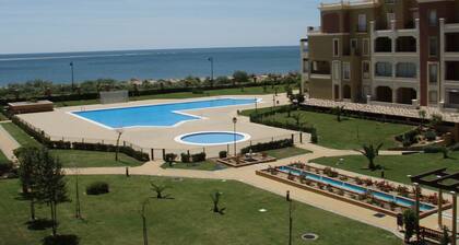 Los Cisnes - Haraganes Beach HLHC202P259