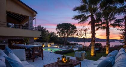 Villa Barotul with heated pool