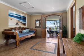 Smart TV, offices - Casa Pacifica - A trip to Spain, 2 Hours From Sydney. Luxury Waterfront Villa, Escape, Relax, Reset. (Swan Bay)