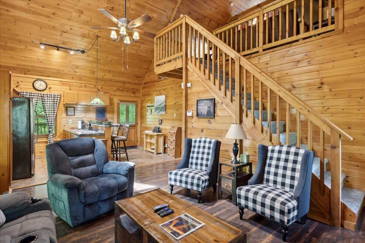 TV, fireplace, offices