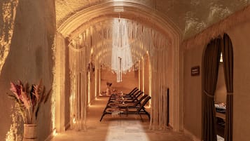 Sauna, hot tub, steam room, Turkish bath, aromatherapy