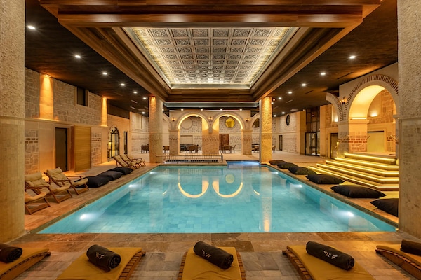 Badstue, boblebad, dampbad, tyrkisk bad/hamam og aromaterapi