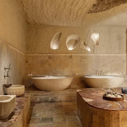 Sauna, bain à remous, hammam, hammam, soins d'aromathérapie