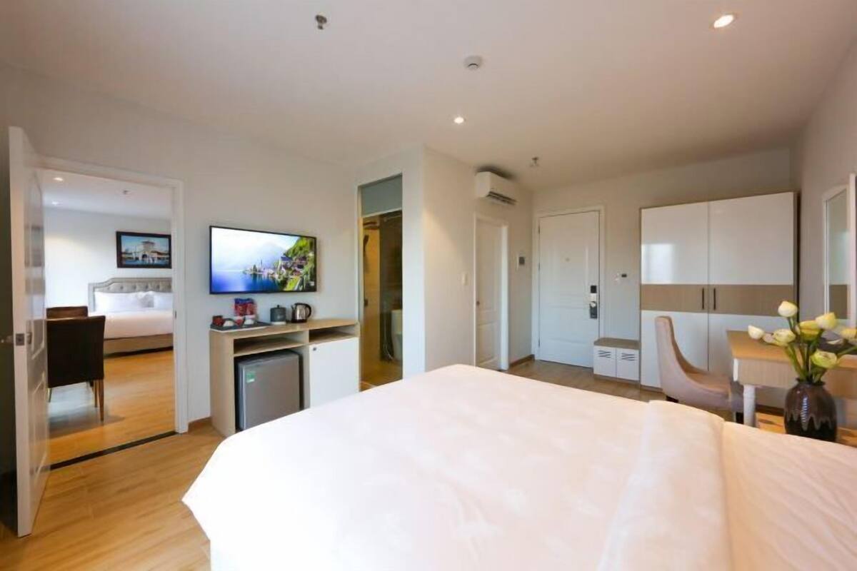 Memory-foam beds, desk, laptop workspace, blackout curtains