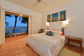 3 dormitoris, escriptori i planxa i posts de planxar 