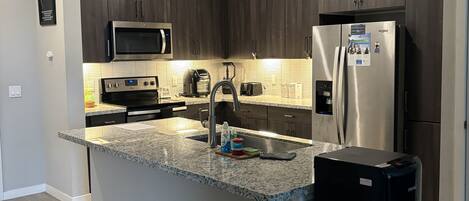 Microwave, oven, stovetop, dishwasher