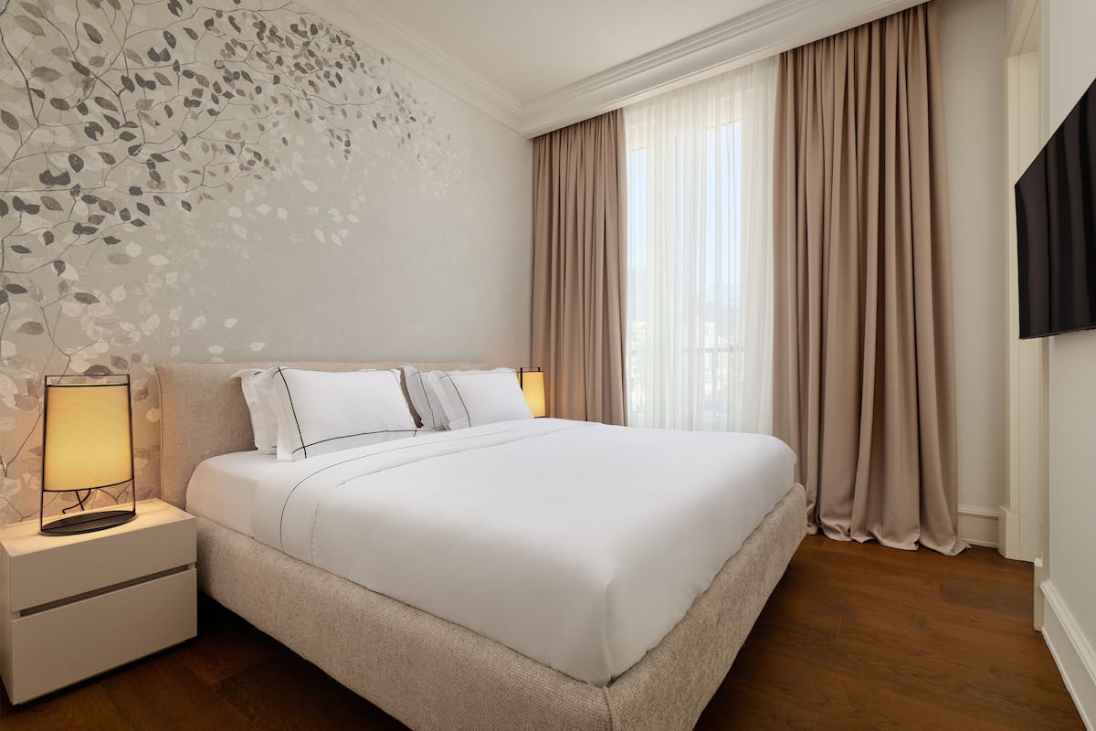 1 habitación, ropa de cama hipoalergénica y minibar