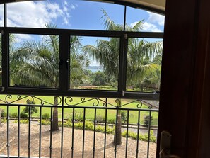 Individually furnished, laptop workspace, blackout curtains