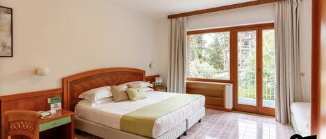 Comfort-Zimmer | 1 Schlafzimmer, Minibar, Zimmersafe, Schreibtisch