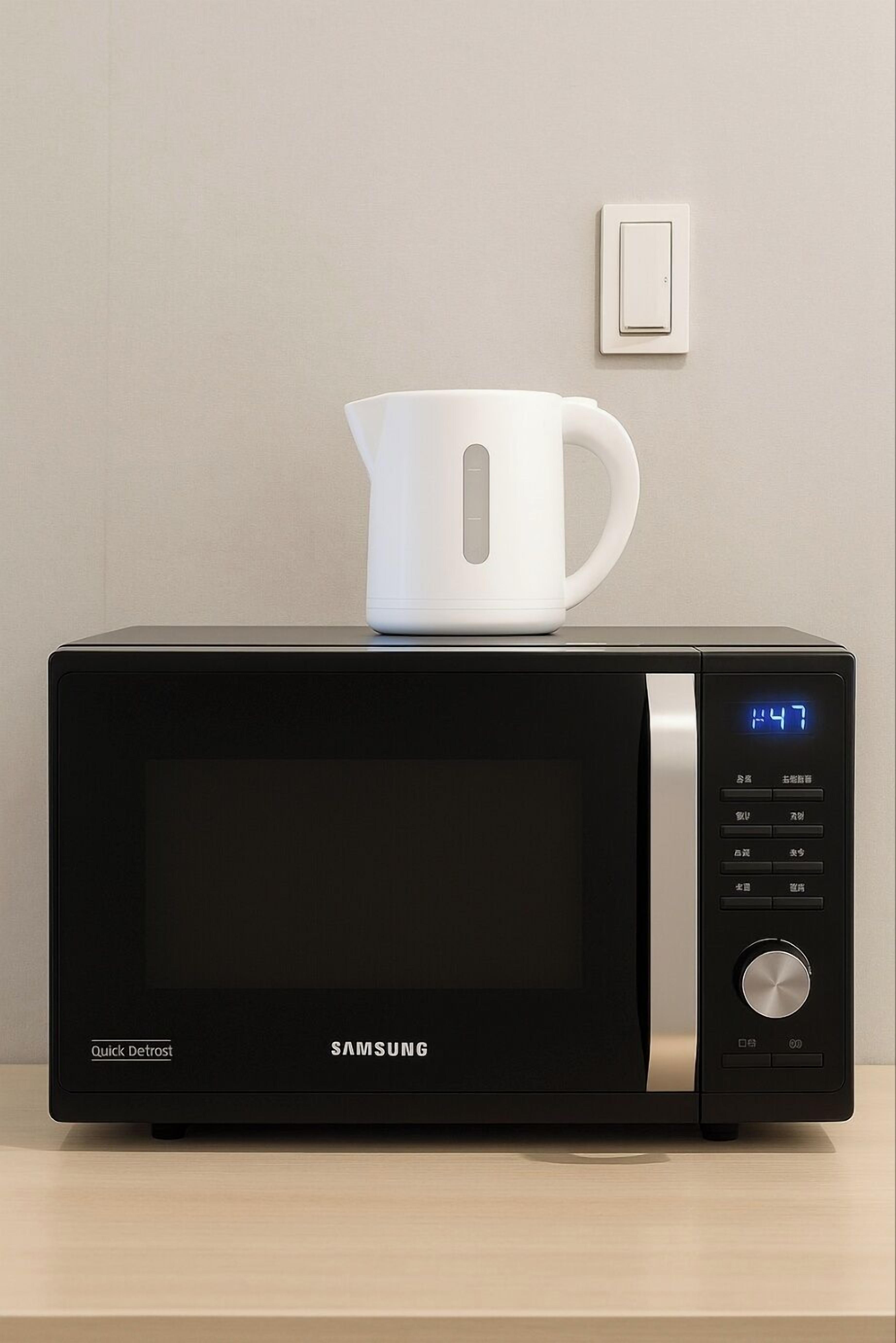 45-inch flat-screen TV with cable channels, heated floors