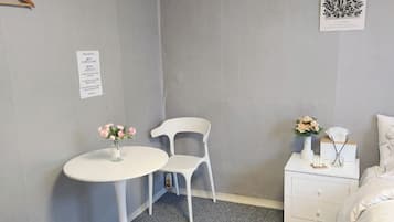 Deluxe Double Room, 1 Queen Bed, Non Smoking, Refrigerator & Microwave | Premium bedding, memory foam beds, desk, laptop workspace